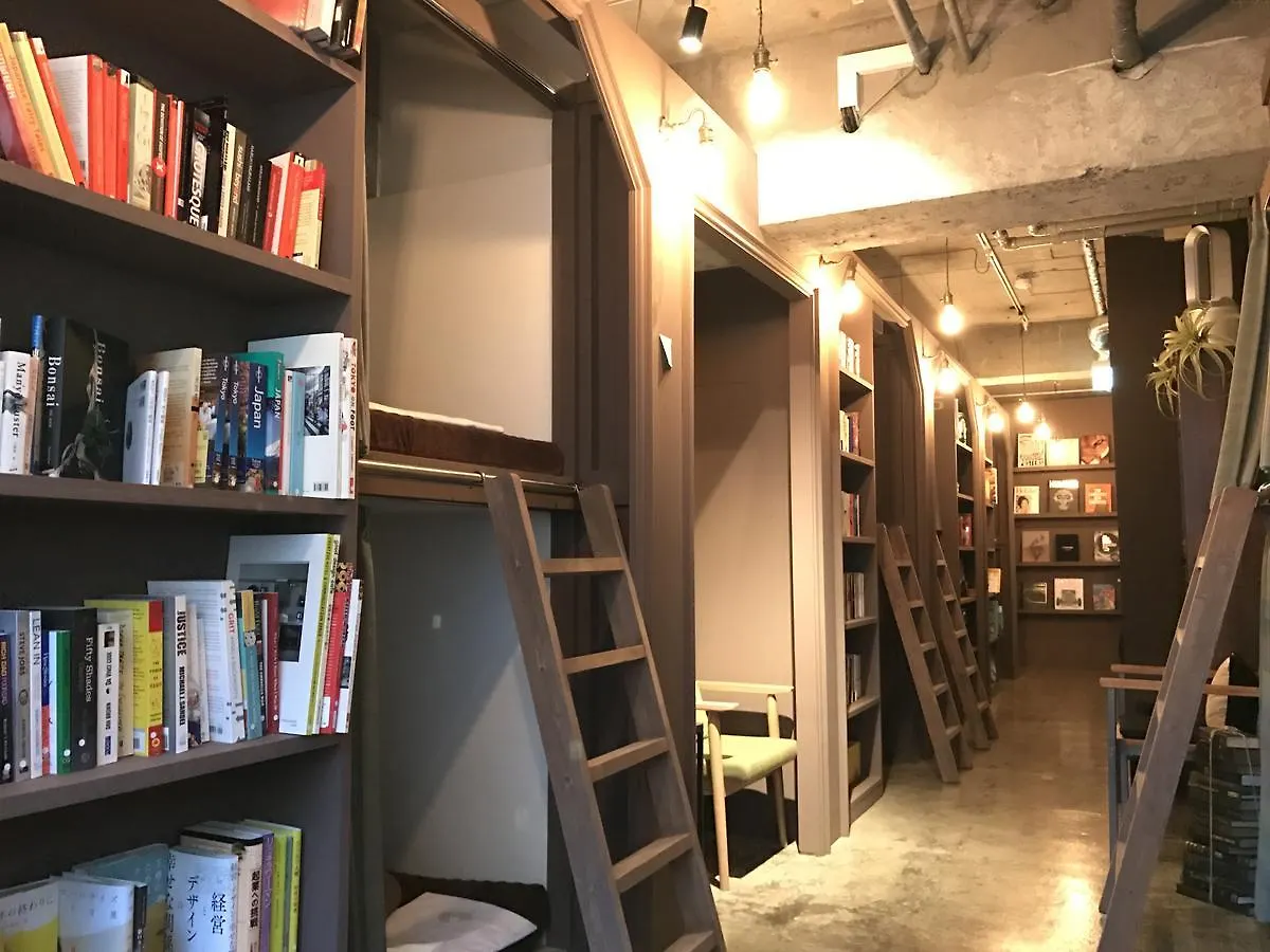 Хостел Book Tea Bed Ginza Токио
